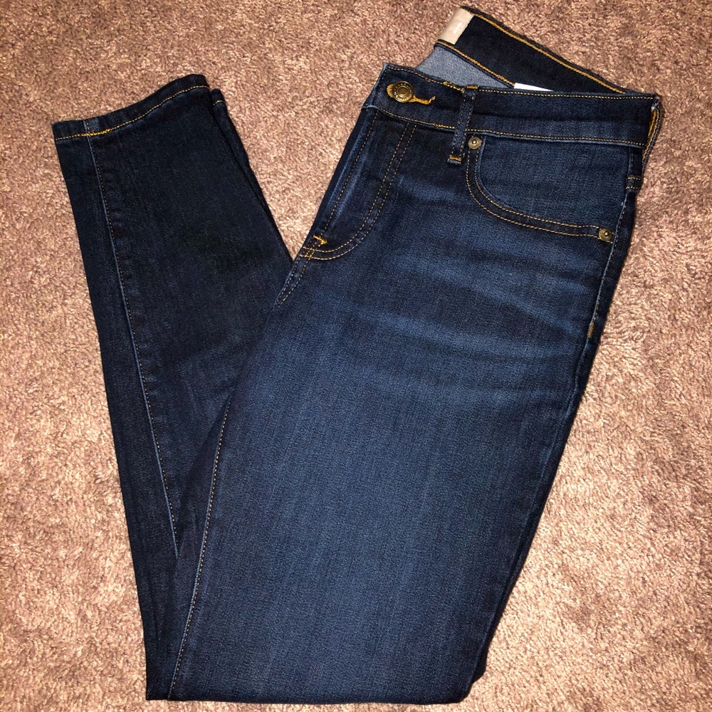 Everlane Mid-Rise Skinny Jean